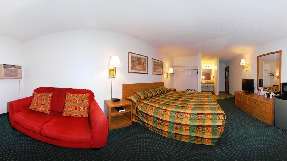 Super 8 By Wyndham Grand Island Hotel Bagian luar foto